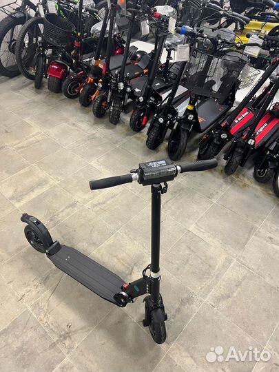 Электросамокат Ескутер Коолко