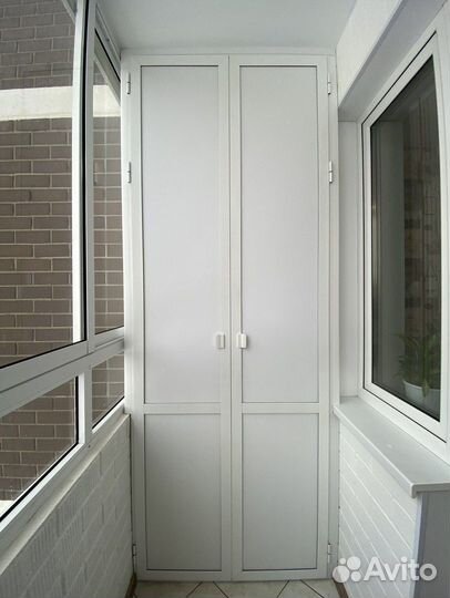 Влагостойкий шкаф на балкон на заказ с доставкой