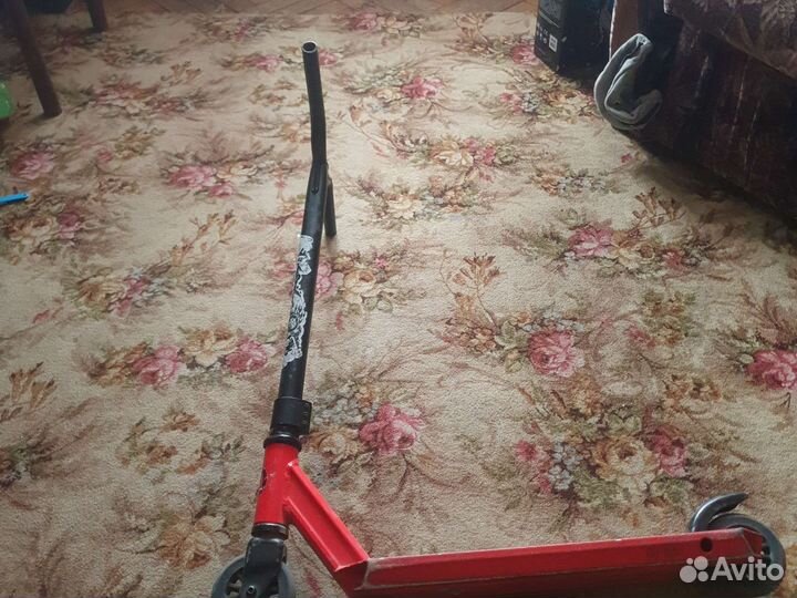 Трюковой самокат