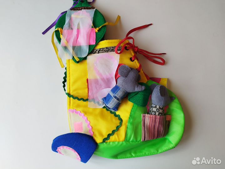 Развивающая игрушка Бизиборд мягкий