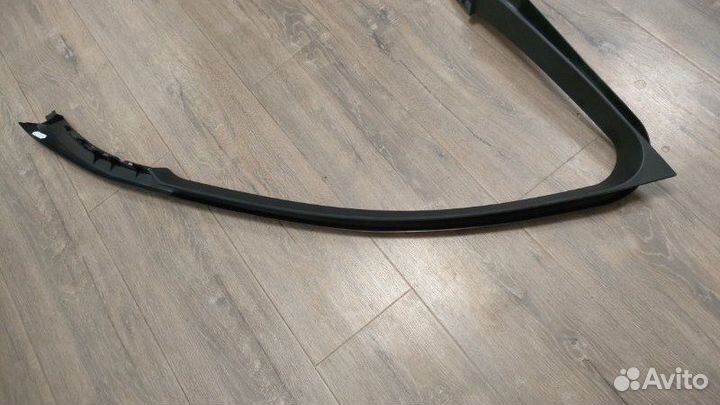 Накладка двери передняя правая Bmw 750Lix F02 N63