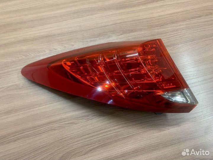Фонарь наружний задний левый Honda Civic 9 FK2
