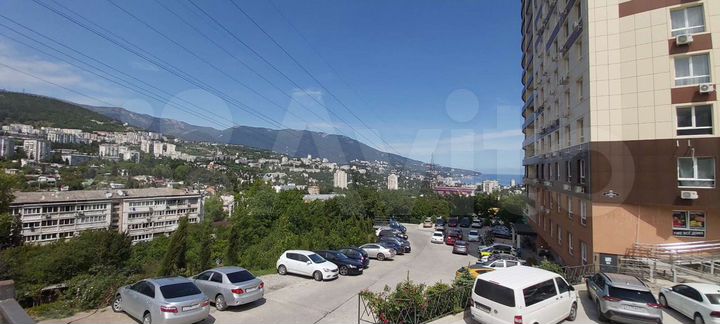 2-к. квартира, 85 м², 9/18 эт.