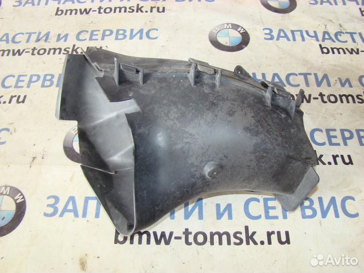 Воздуховод на суппорт FR BMW 120i E87 2004 (Тормоз