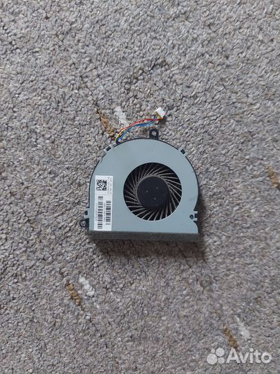 Ноутбук на запчасти