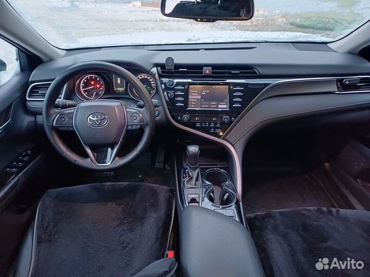 Аренда автомобиля Toyota Camry