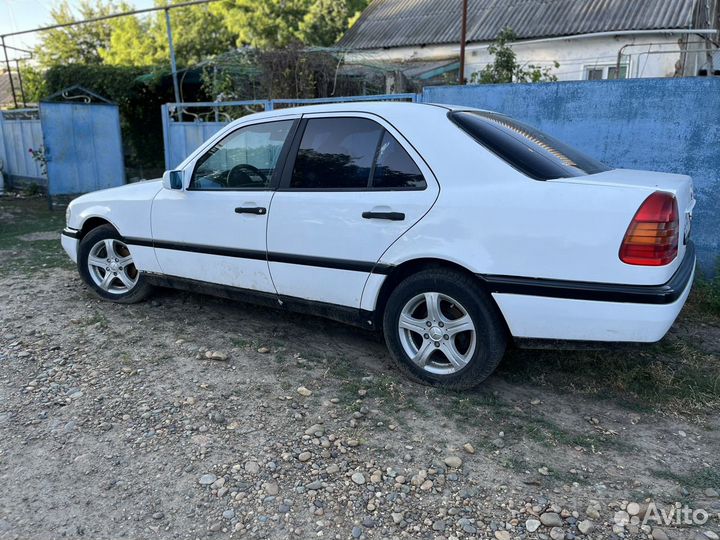 Mercedes-Benz C-класс 2.0 AT, 1994, 427 544 км