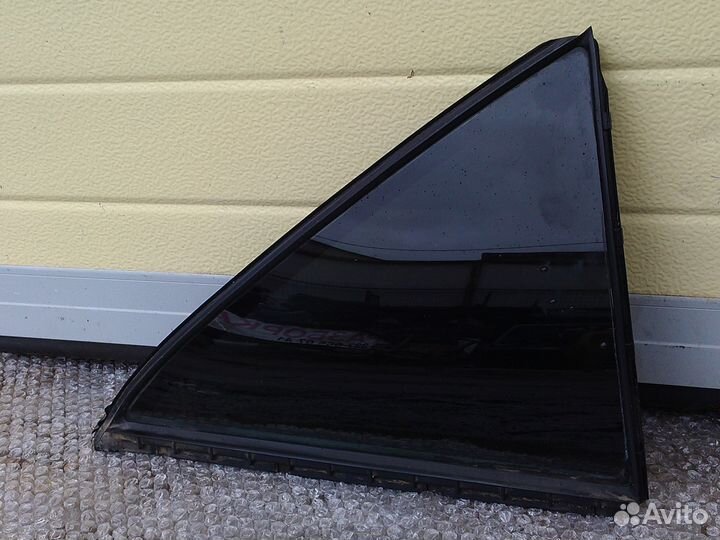 Тойота Камри XV40-стекла задней правой двери