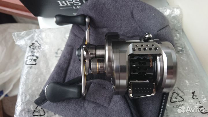 Shimano 17,23 calcutta conquest bfs hg,xg left