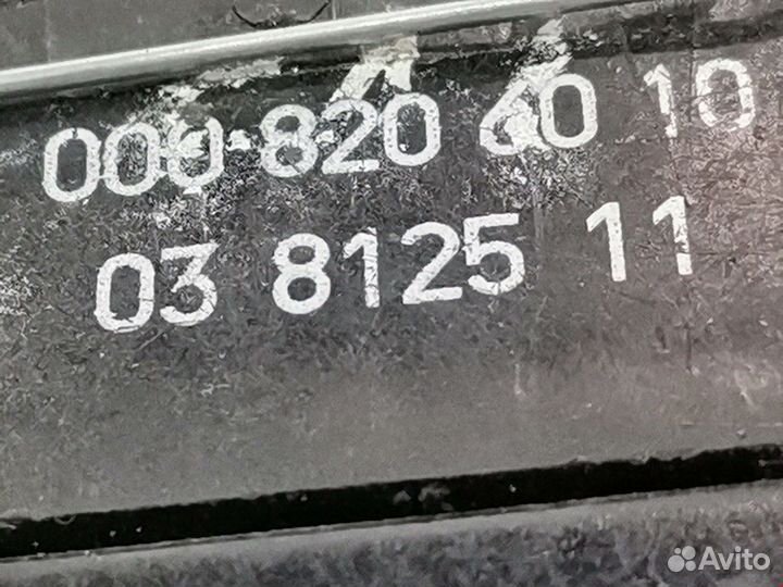 Кнопка обогрева заднего стекла Mercedes-Benz 190