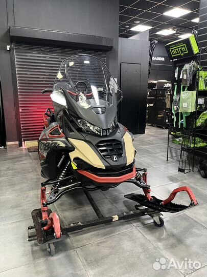 Снегоход Aodes Snowcross 1000 efi Wt