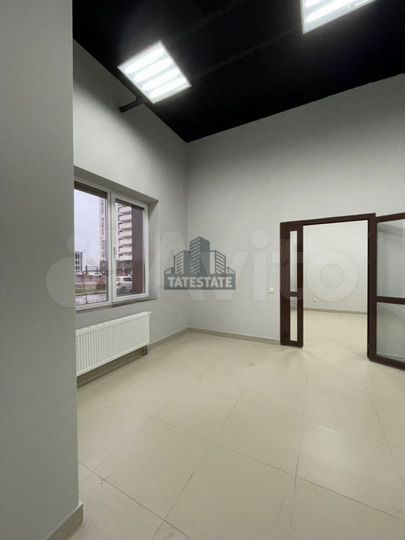 Помещение свободного назначения 70 кв.м. с отдельн