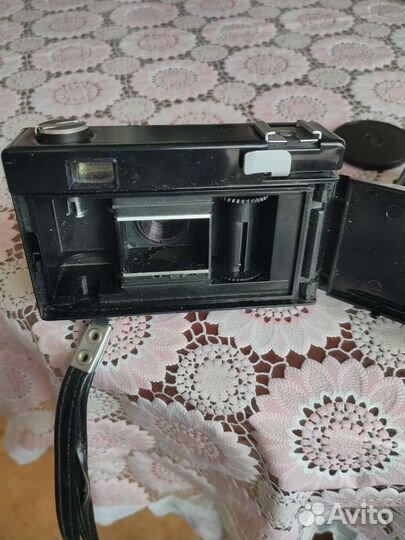 Плёночный фотоаппарат 
