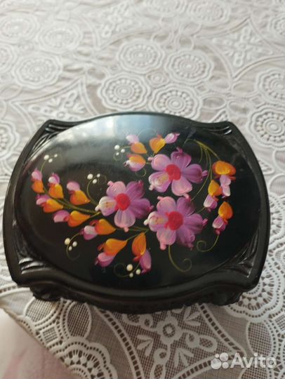 Шкатулка резная пластик СССР