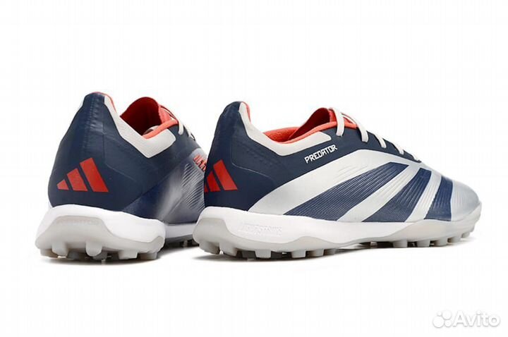 Бутсы сороконожки Adidas Predator