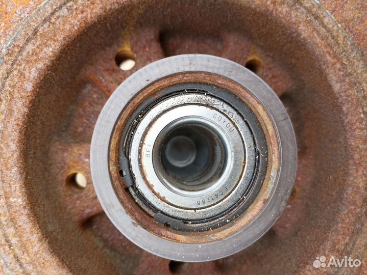 Задний тормозной диск от Рено Меган 3 хетчбэк