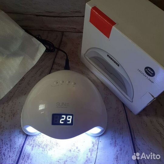Лампа для маникюра новая