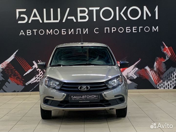 LADA Granta 1.6 МТ, 2020, 65 000 км