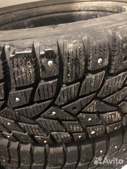 Dunlop SP Winter Ice 02 205/55 R16 94T