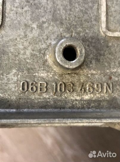 Крышка гбц VAG 06B103469N