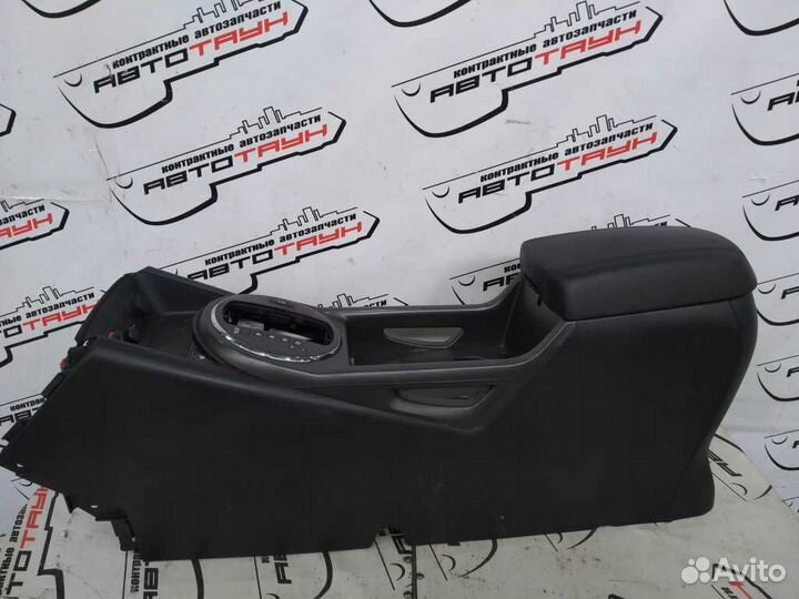 Подлокотник KIA sportage SL черный GE205