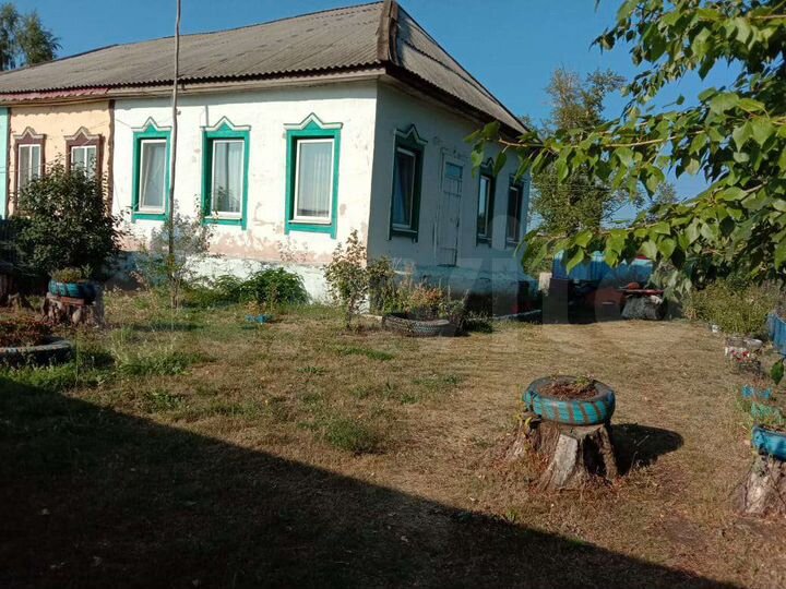 Дом 53 м² на участке 10 сот.