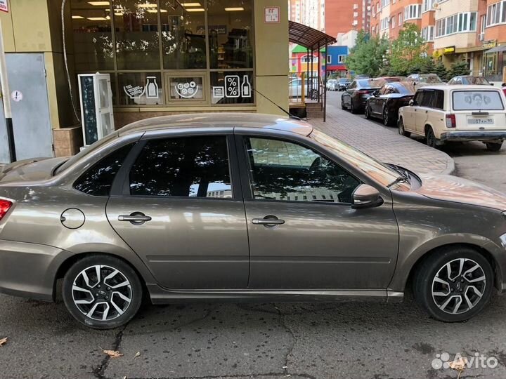 LADA Granta 1.6 МТ, 2021, 110 000 км