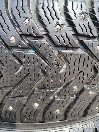 Nokian Tyres Hakkapeliitta 8 SUV 225/65 R17 106T