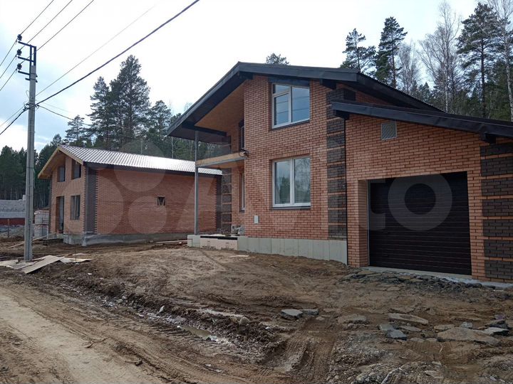 Коттедж 120 м² на участке 7 сот.