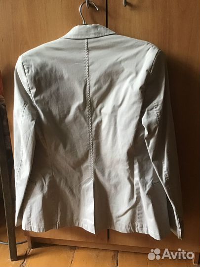 Продам пиджак для мальчика