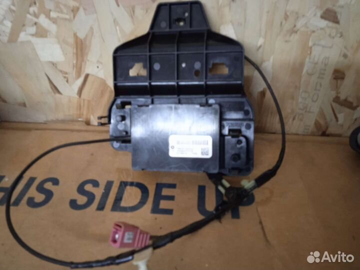 Эбу антенны Chrysler 300c