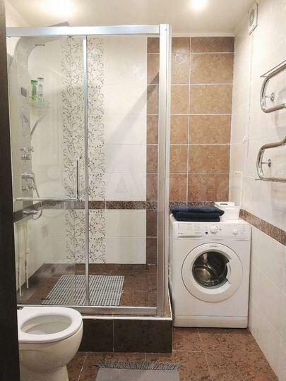 2-к. квартира, 55 м², 1/10 эт.