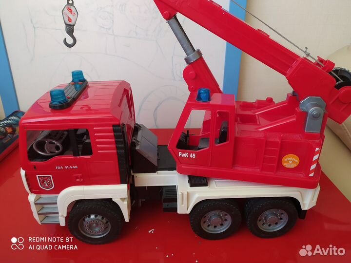 Пожарный кран Bruder Dickie рампа