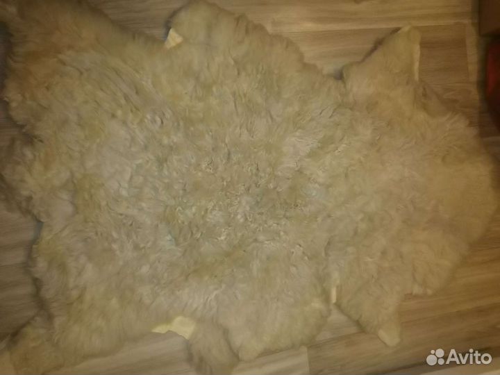 Меховой коврик