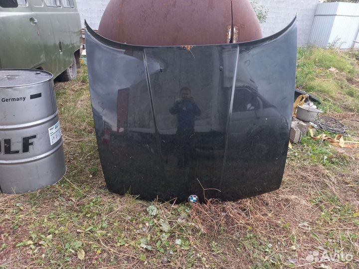 Капот бмв Е34 525i BMW e34