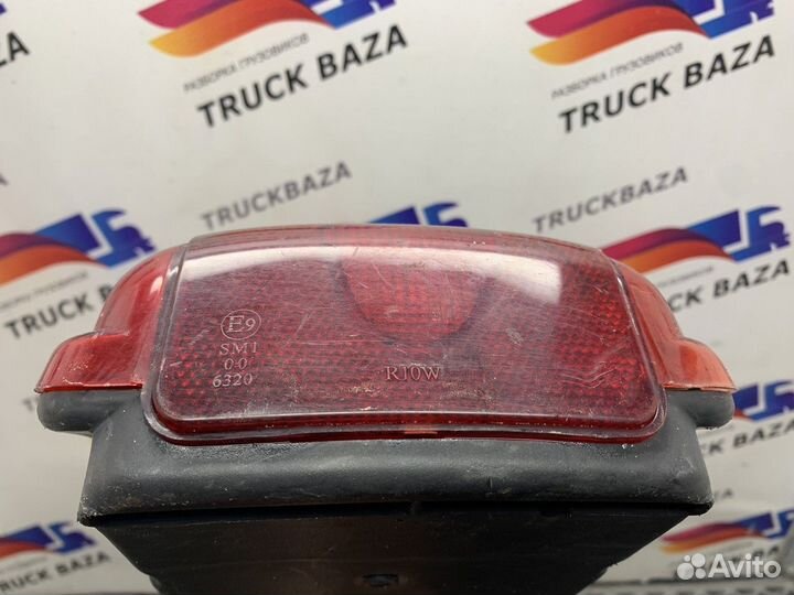 Фонарь задний правый