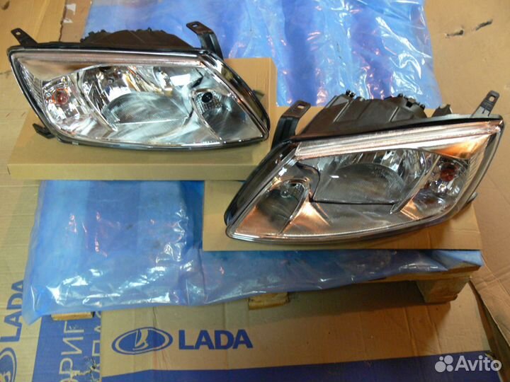 Фары на Гранту(лев. + прав.) ваз 2190