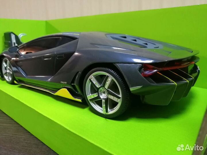 Maisto 1 14 Lamborghini Centenario р/управляемая