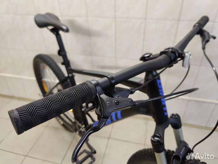 Giant Talon 1 2021 (L, 27.5)