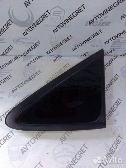 Стекло кузова заднее правое Hyundai IX35