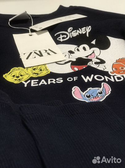 Костюм на девочку Zara 104