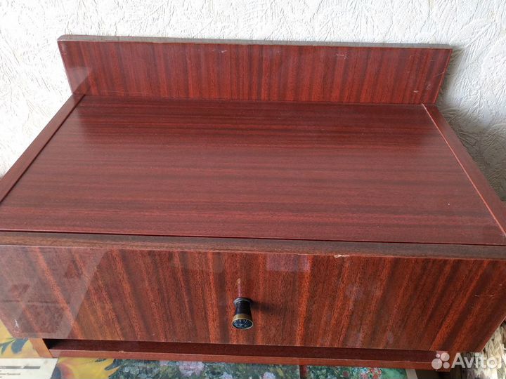 Полка для косметики