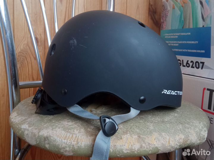 Шлем для катания на самокатах, скейтах,велосипедах