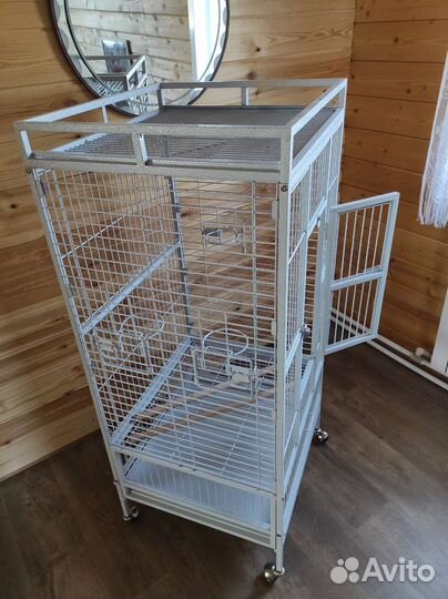 Клетки большие iMac Dora2 и Triol BC18, дуплянки