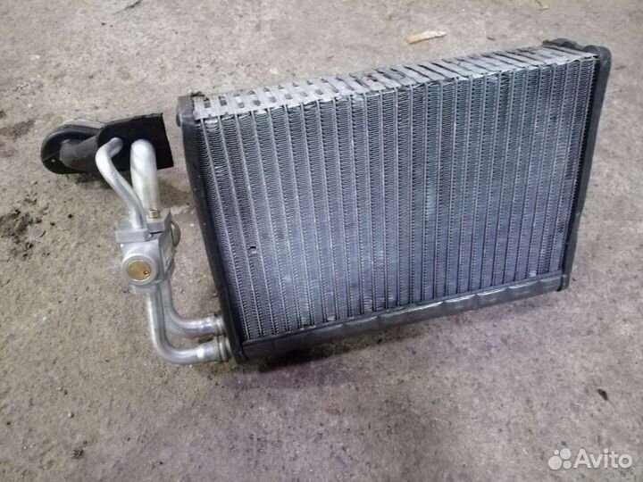 Радиатор печки BMW Е38 Е39 Е46 Е53 Е60 Бмв