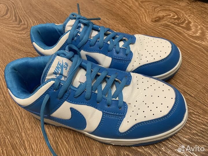 Кроссовки nike 37