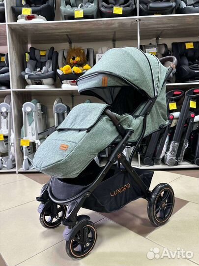 Новая прогулочная коляска Luxmom 609