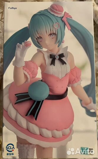 Фигурка аниме Хатсуне Мику макарун