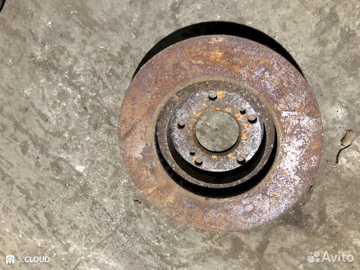 Тормозной диск на nissan presage NU30 KA24