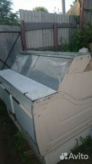 Холодильная витрина бу